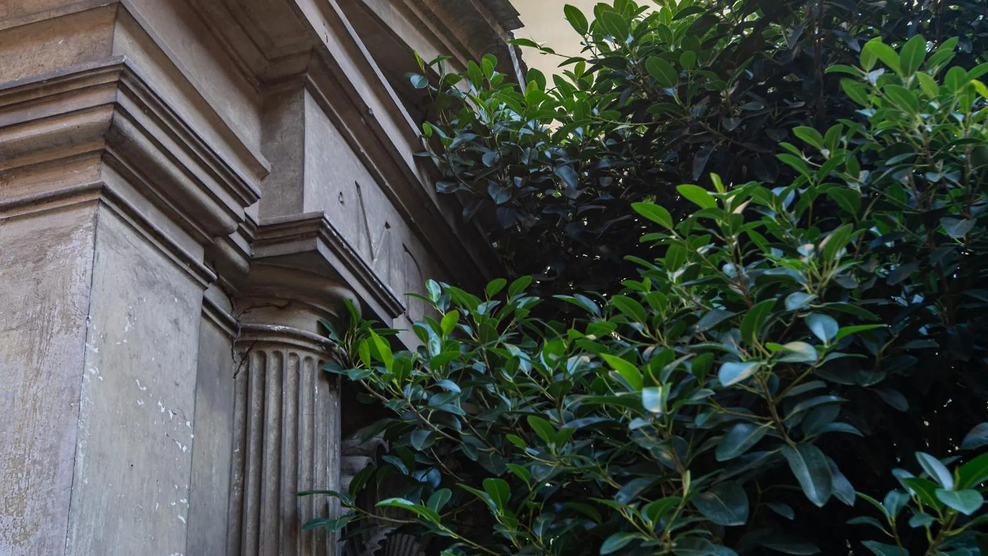 Historical Palace Apartment With Large Terrace Rome