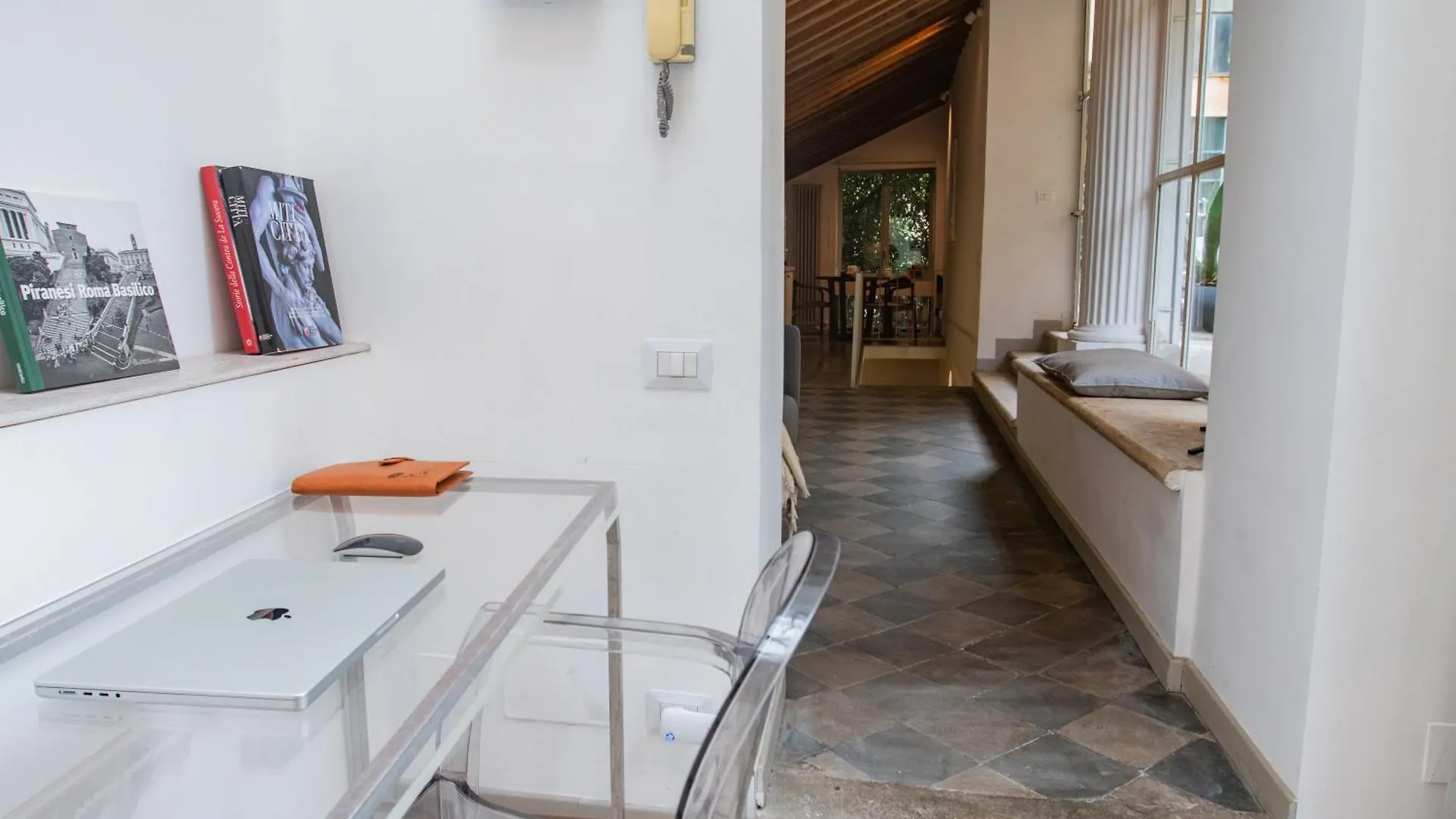 Historical Palace Apartment With Large Terrace Rome